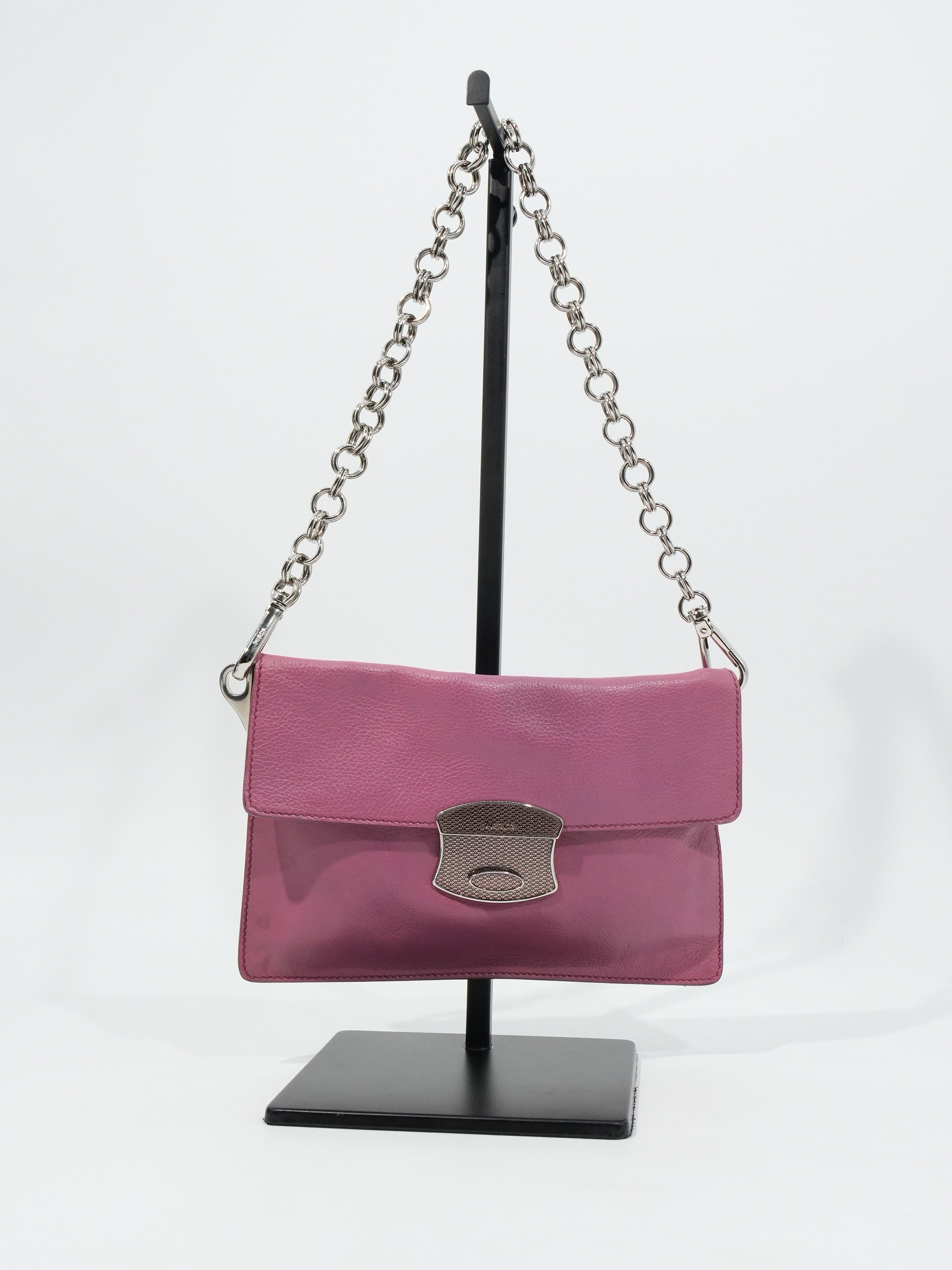 Prada Mini Pochette in Pelle