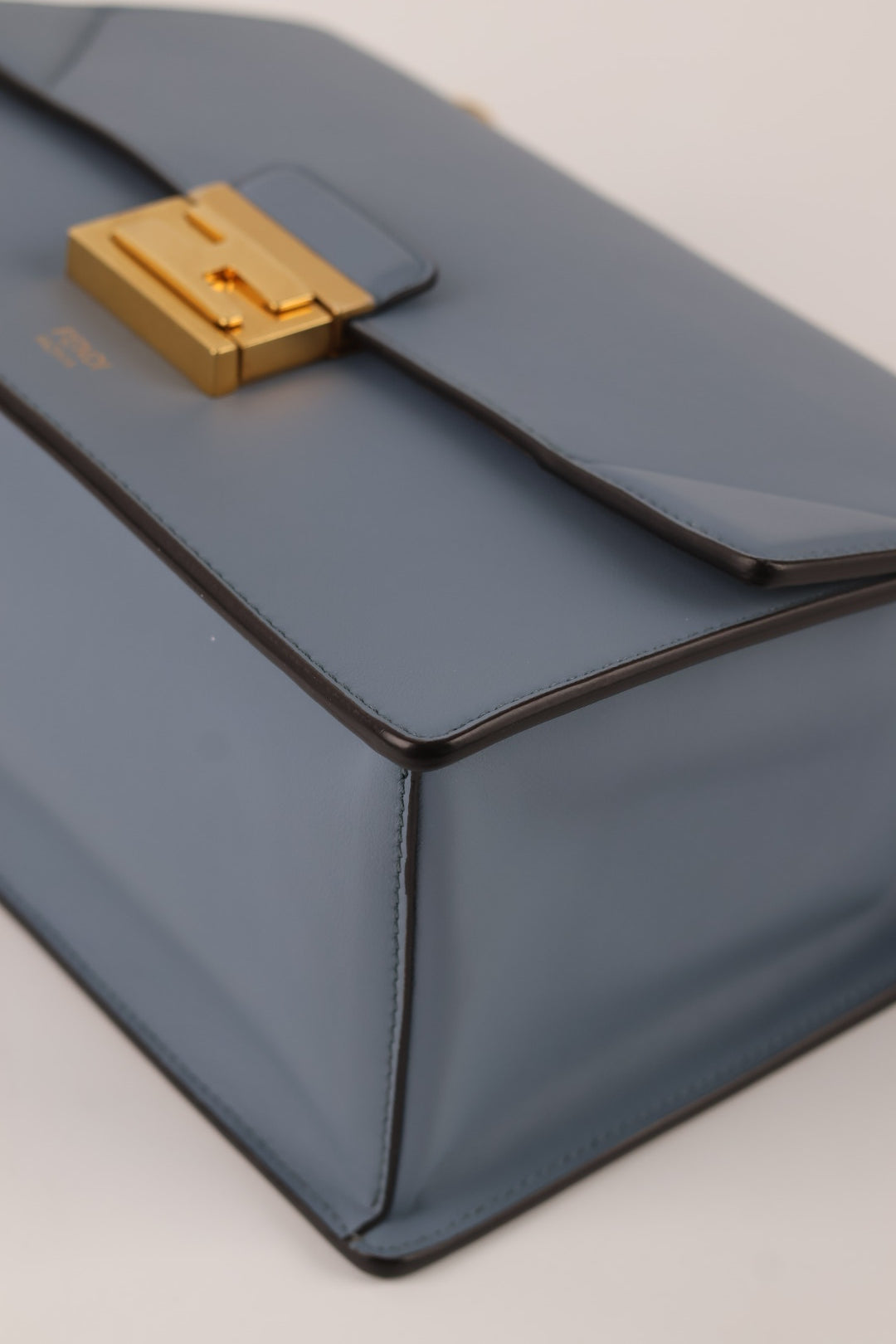 Fendi Kan in Pelle