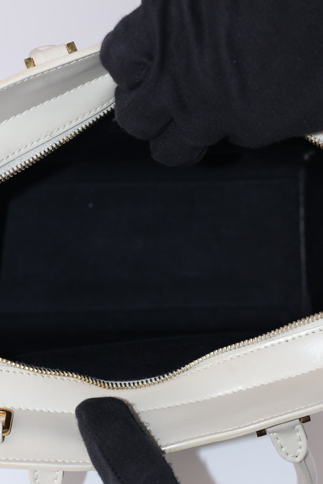 Saint Laurent Tote Uptown