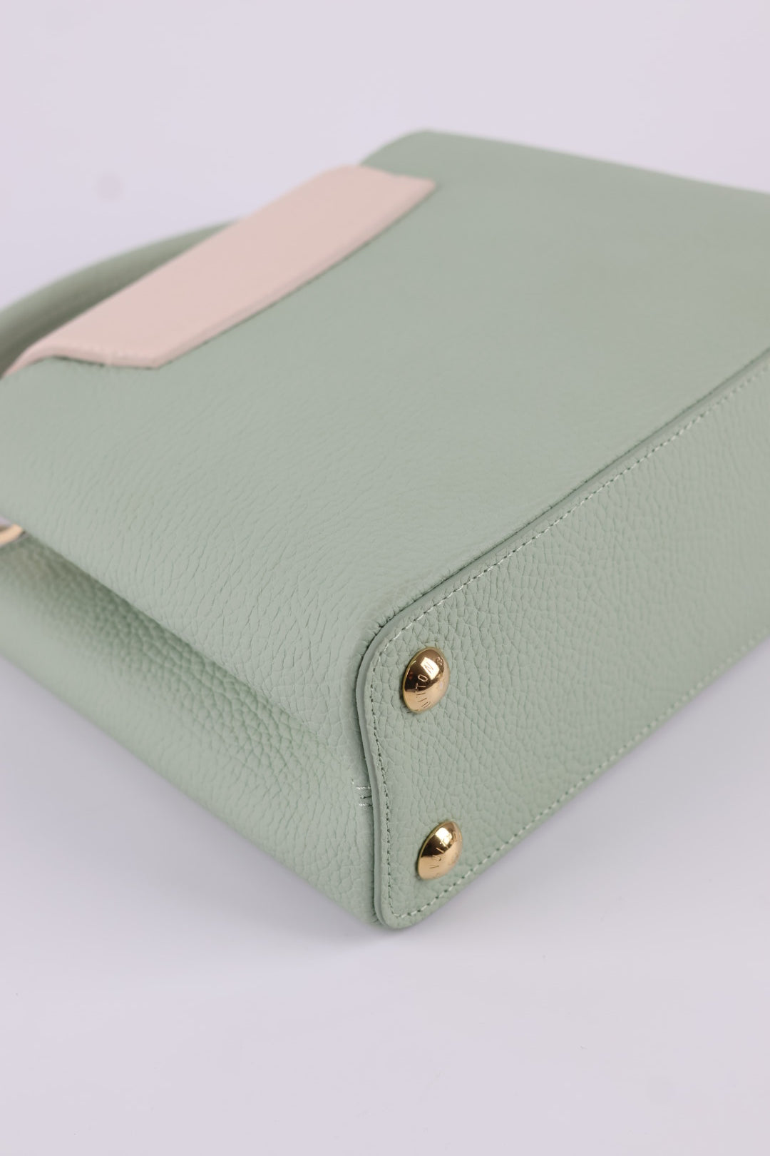 Louis Vuitton Capucines BB