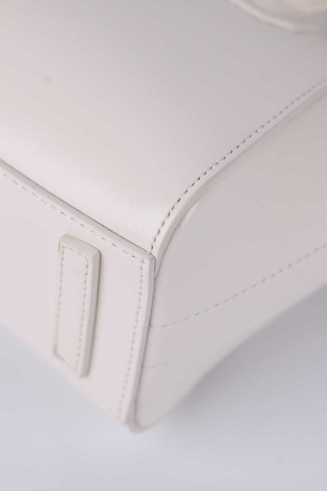 Givenchy Mini Antigona
