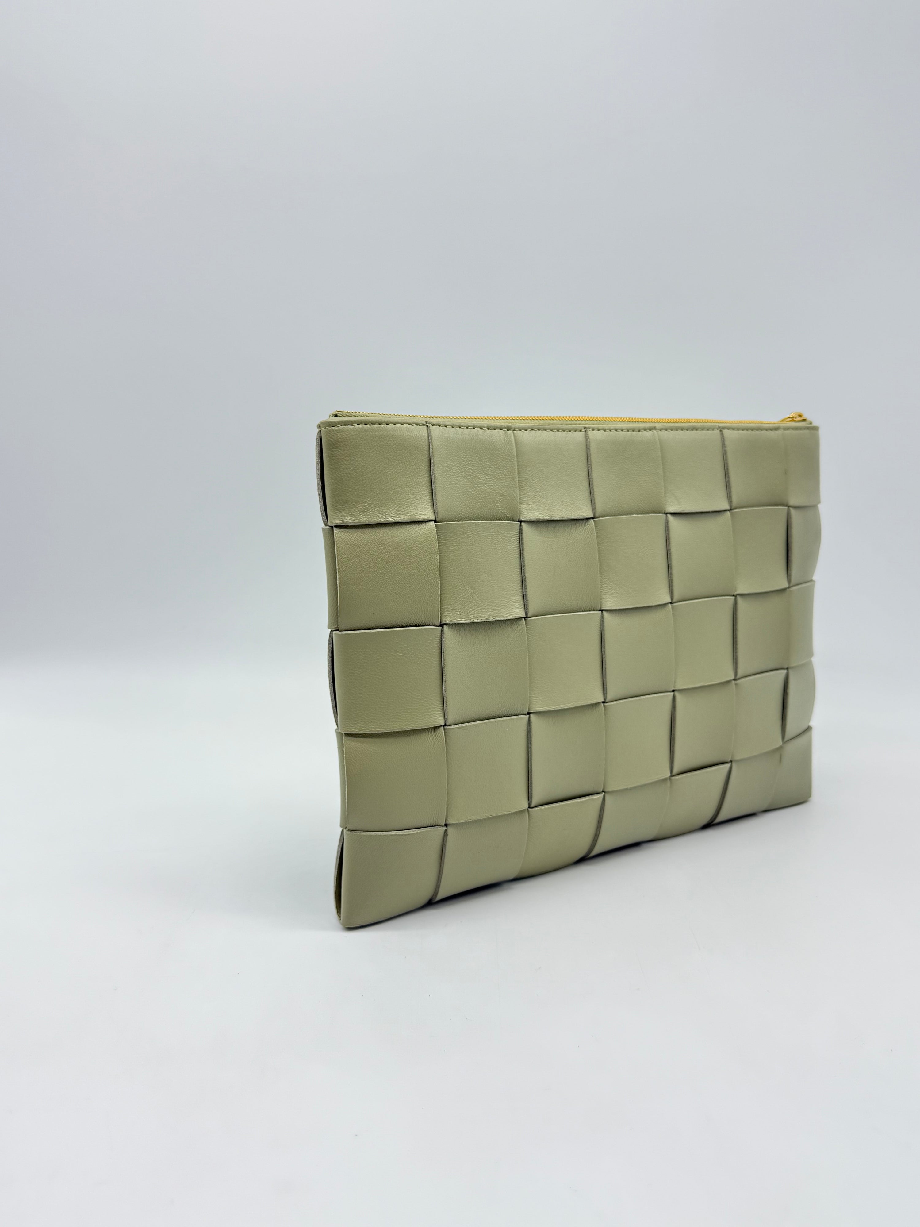 Bottega Veneta Pouch Cassette Media