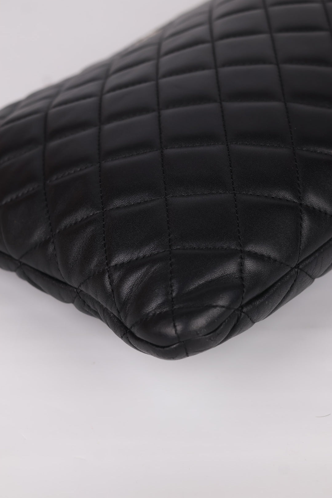Chanel Pochette Matelassé