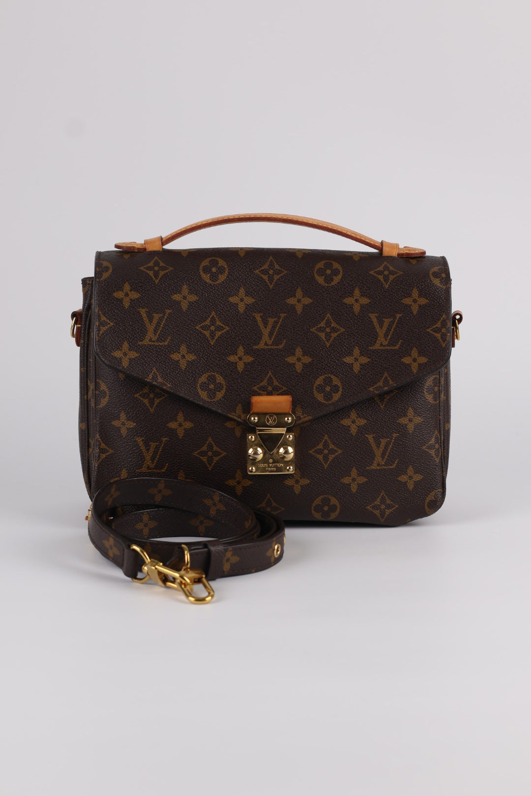 Louis Vuitton Métis Monogram