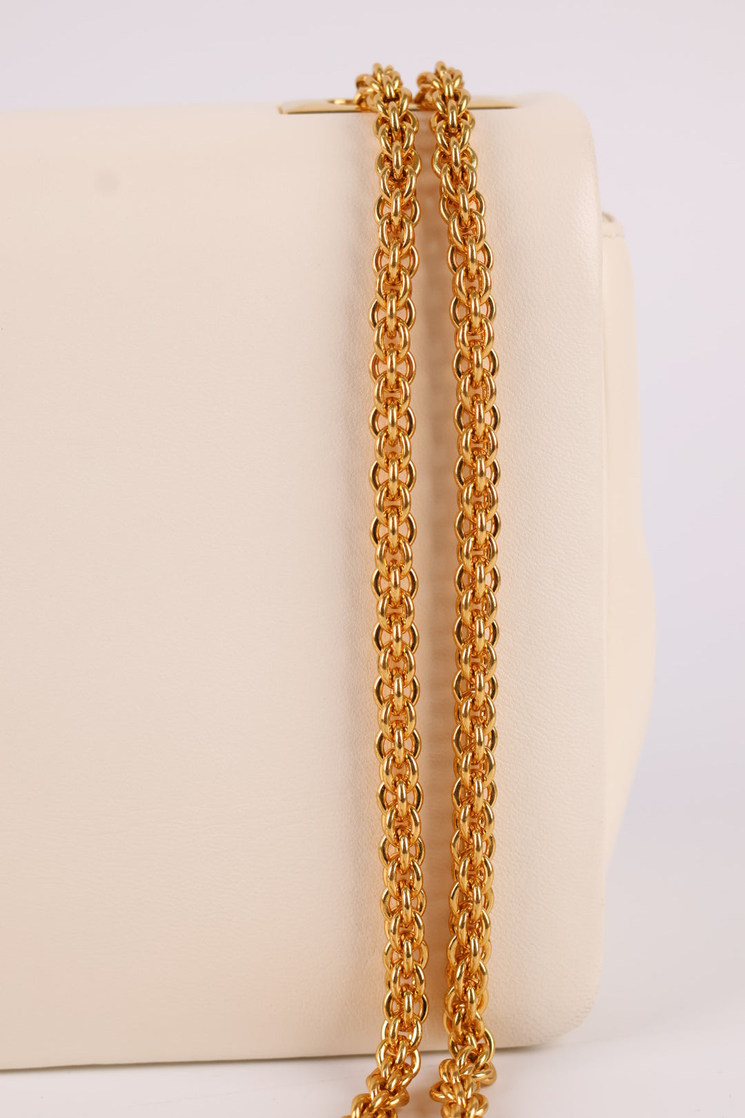 Valentino One Stud in Pelle