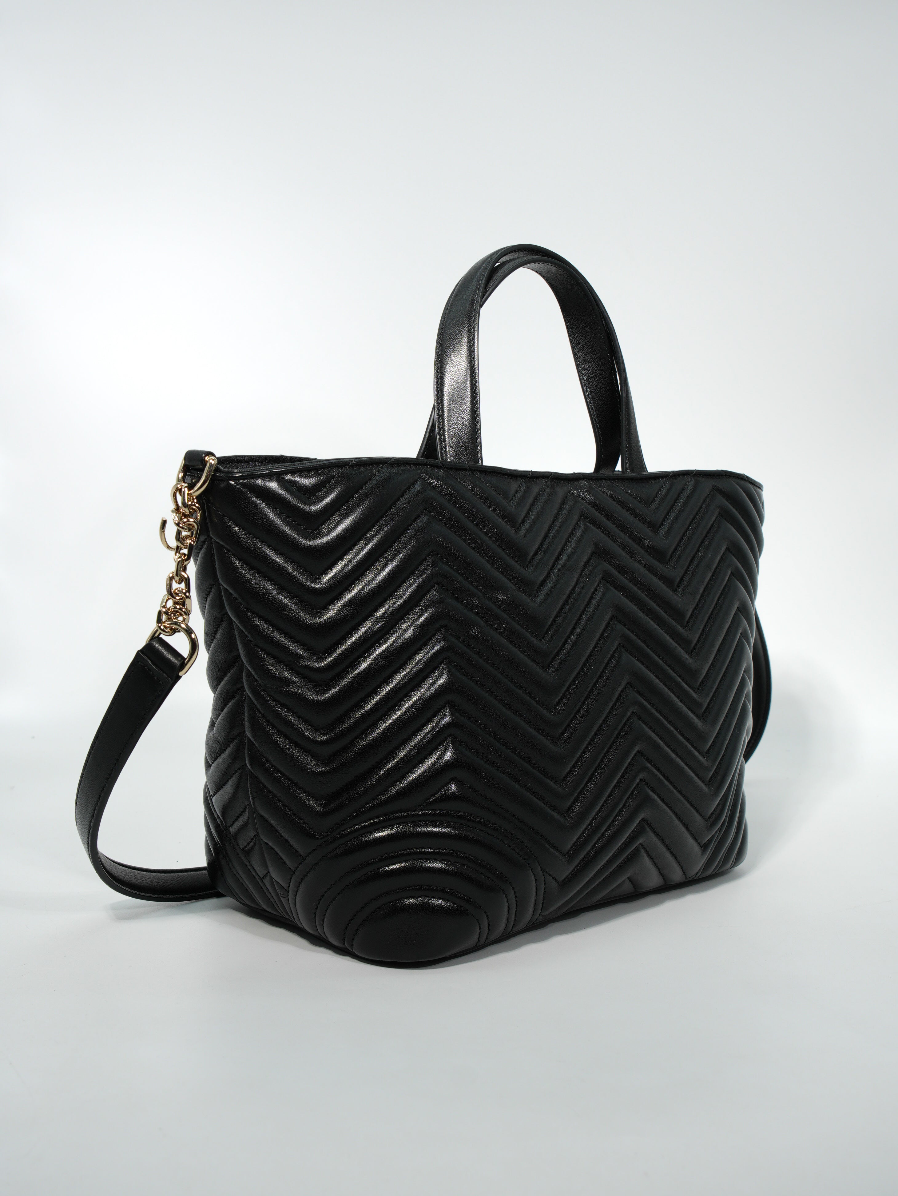 Gucci Shopping Betty Media