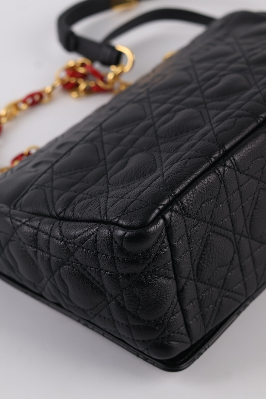 Dior Caro Media Dioramour