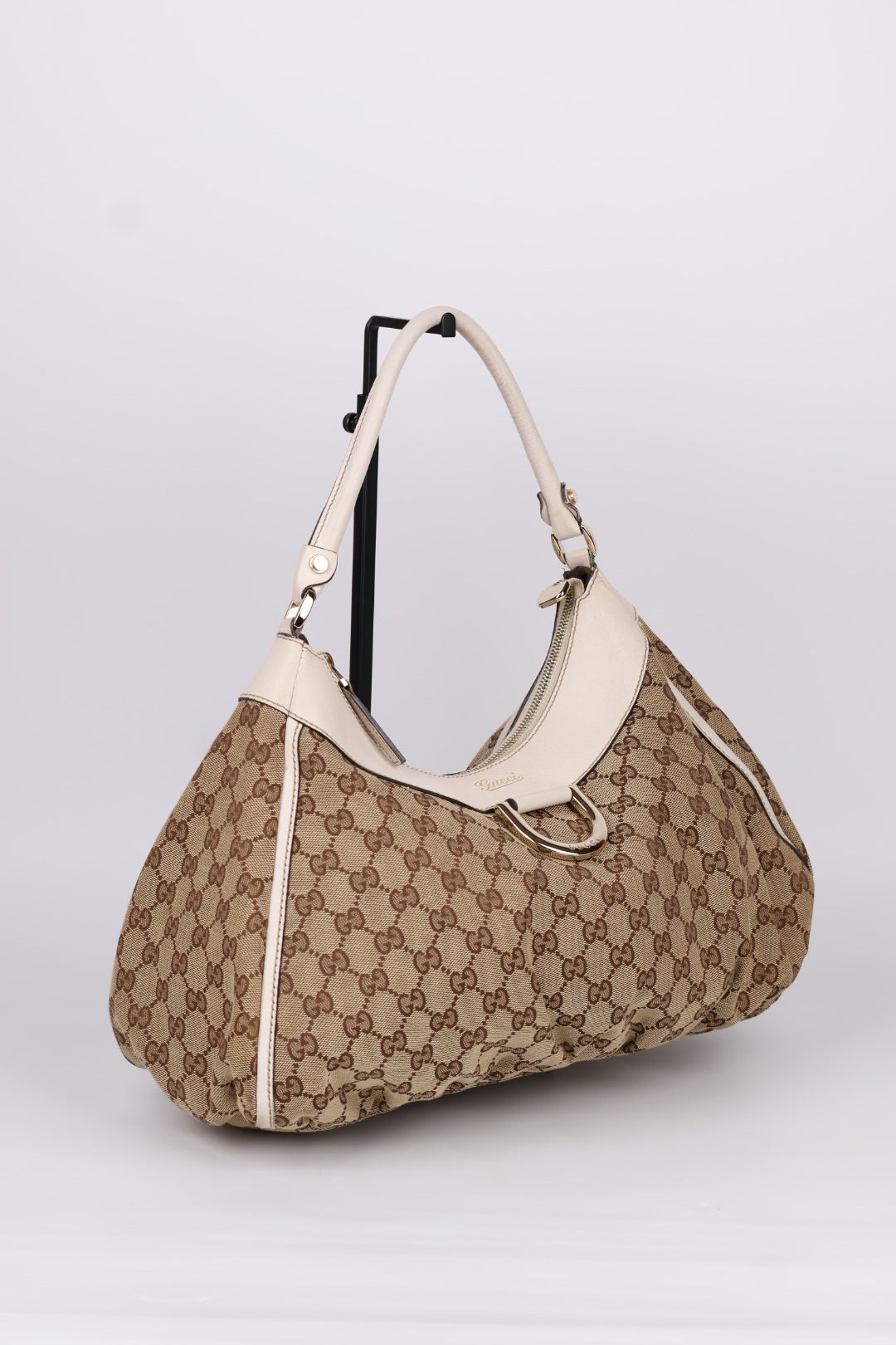 Gucci Abbey D-Ring GG Supreme