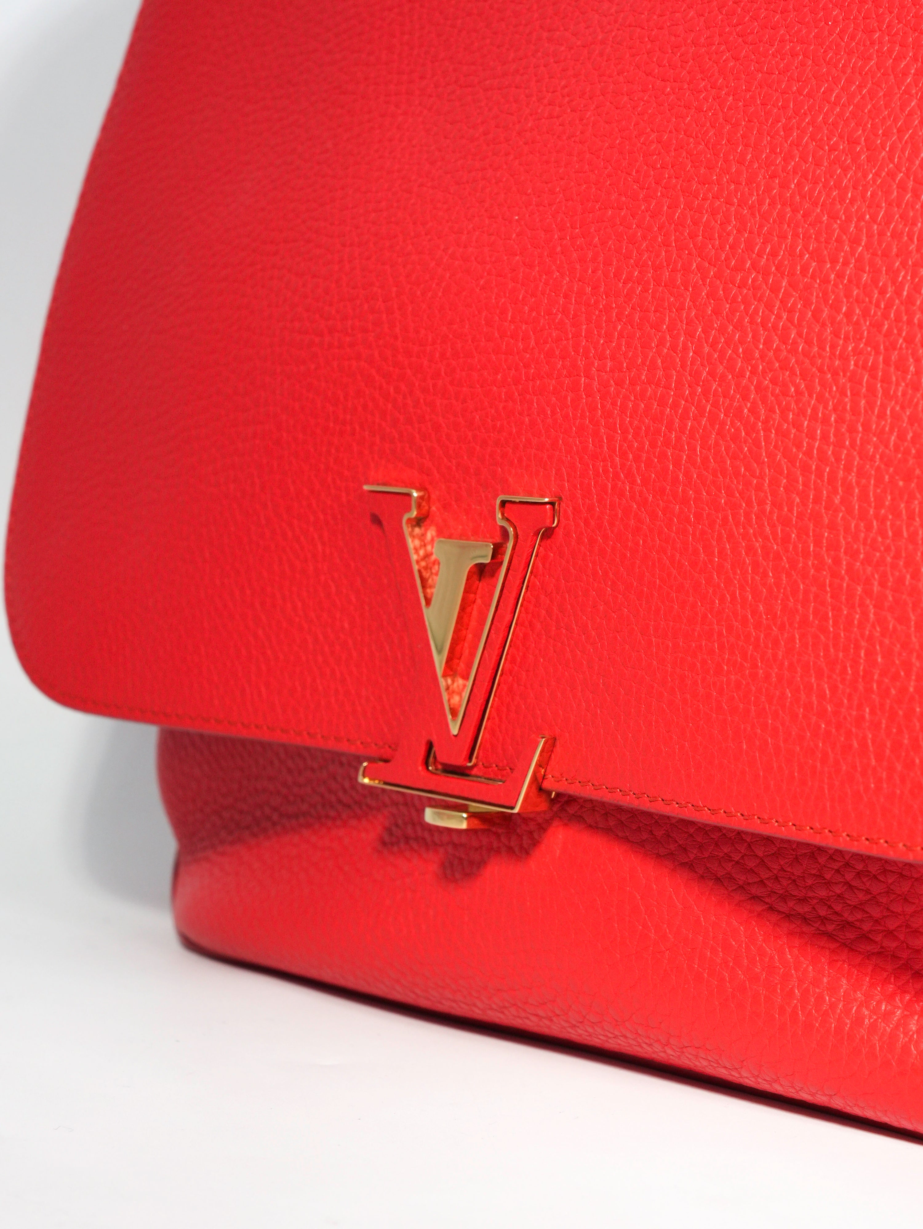 Louis Vuitton Volta Taurillon