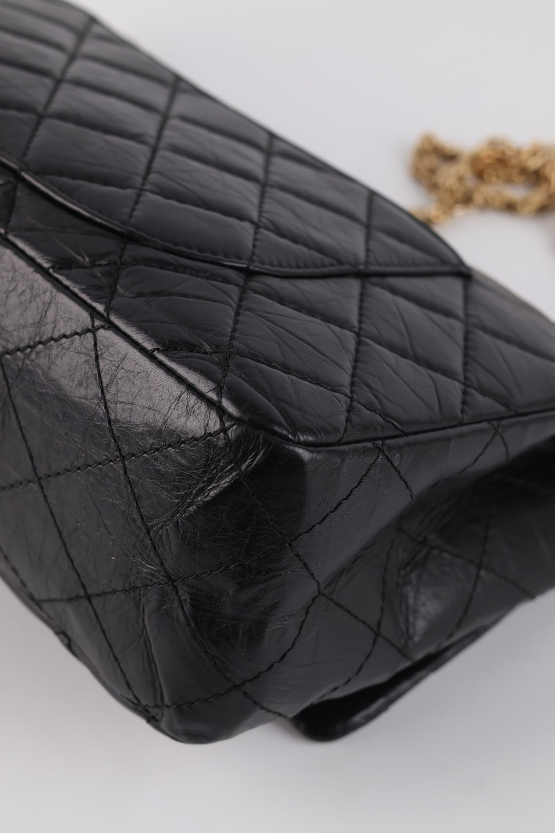 Chanel Reissue 2.55 in Pelle