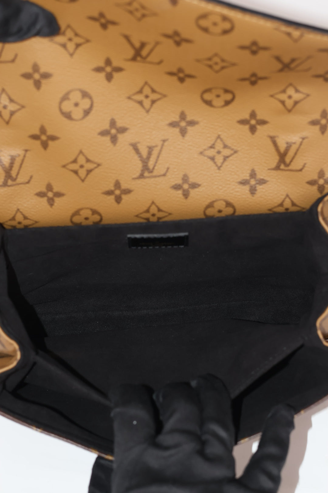 Louis Vuitton Métis Reverse
