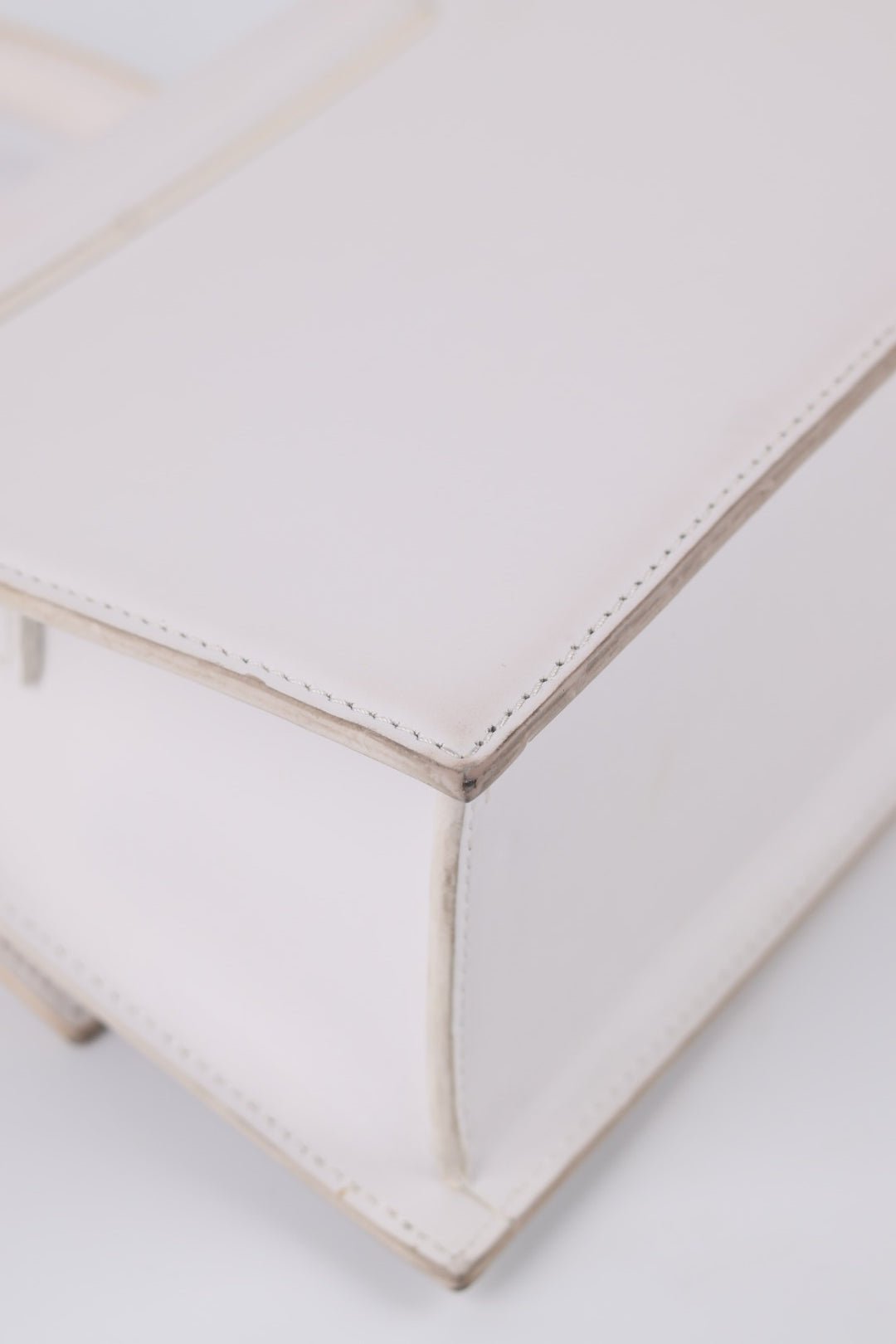 Jacquemus Le Grand Chiquito