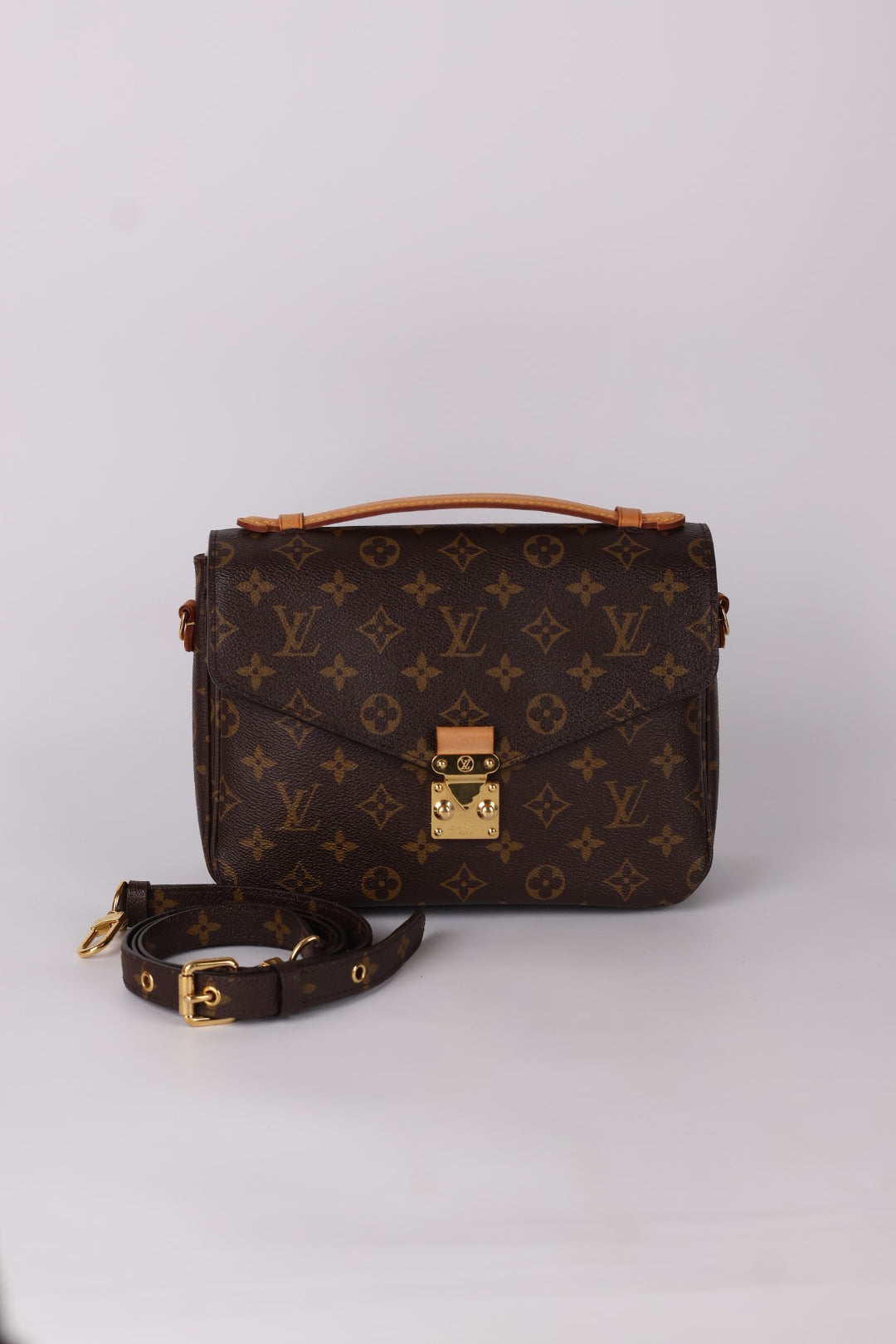 Louis Vuitton Métis Monogram