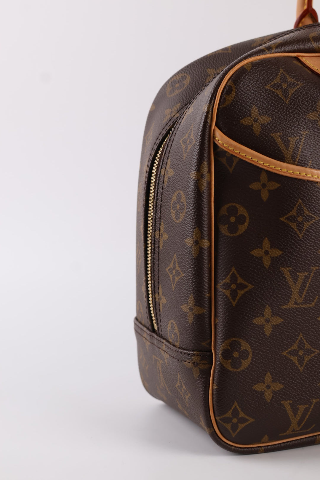 Louis Vuitton Deauville Monogram