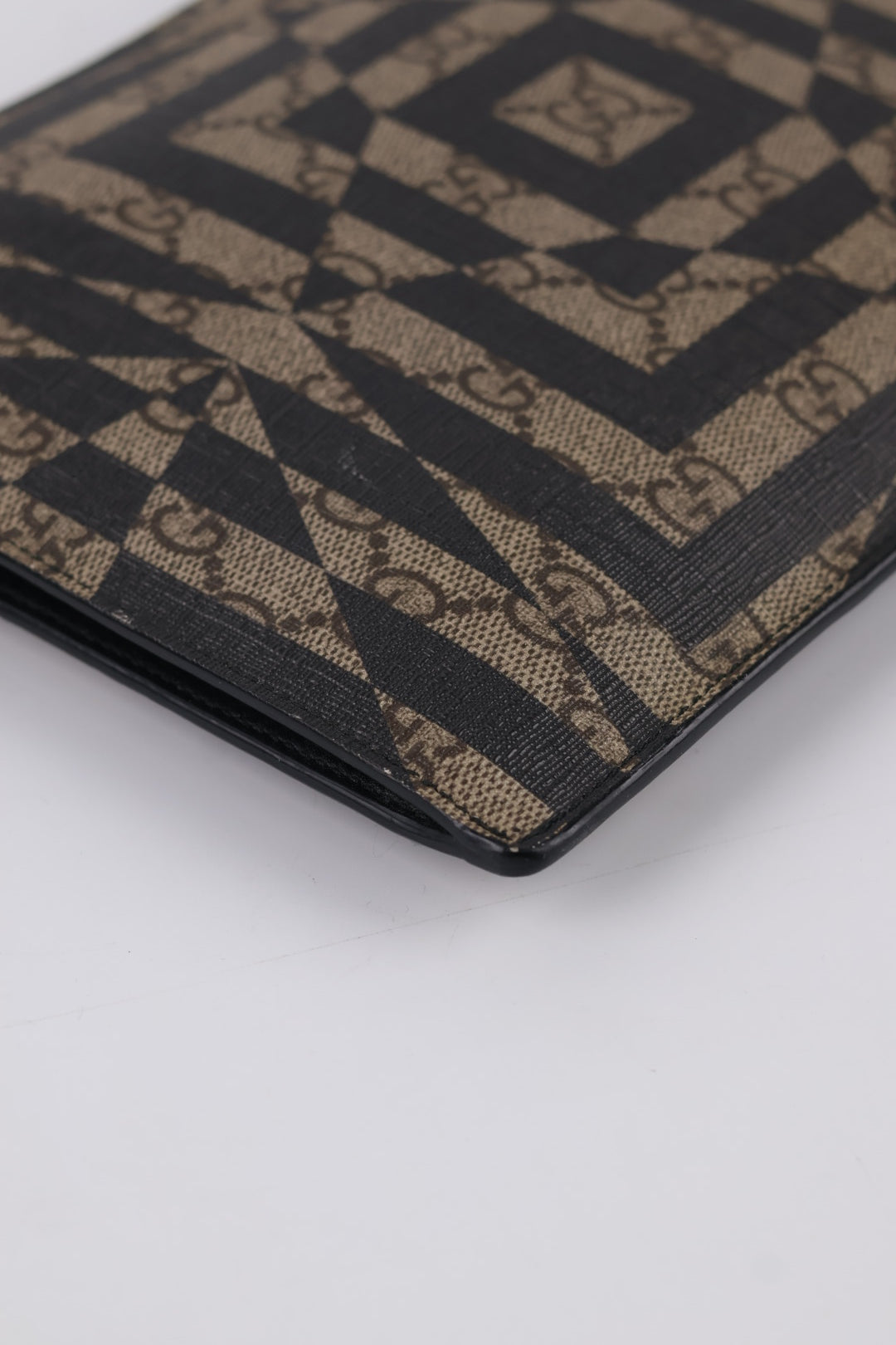 Gucci Pochette Caleido GG Supreme