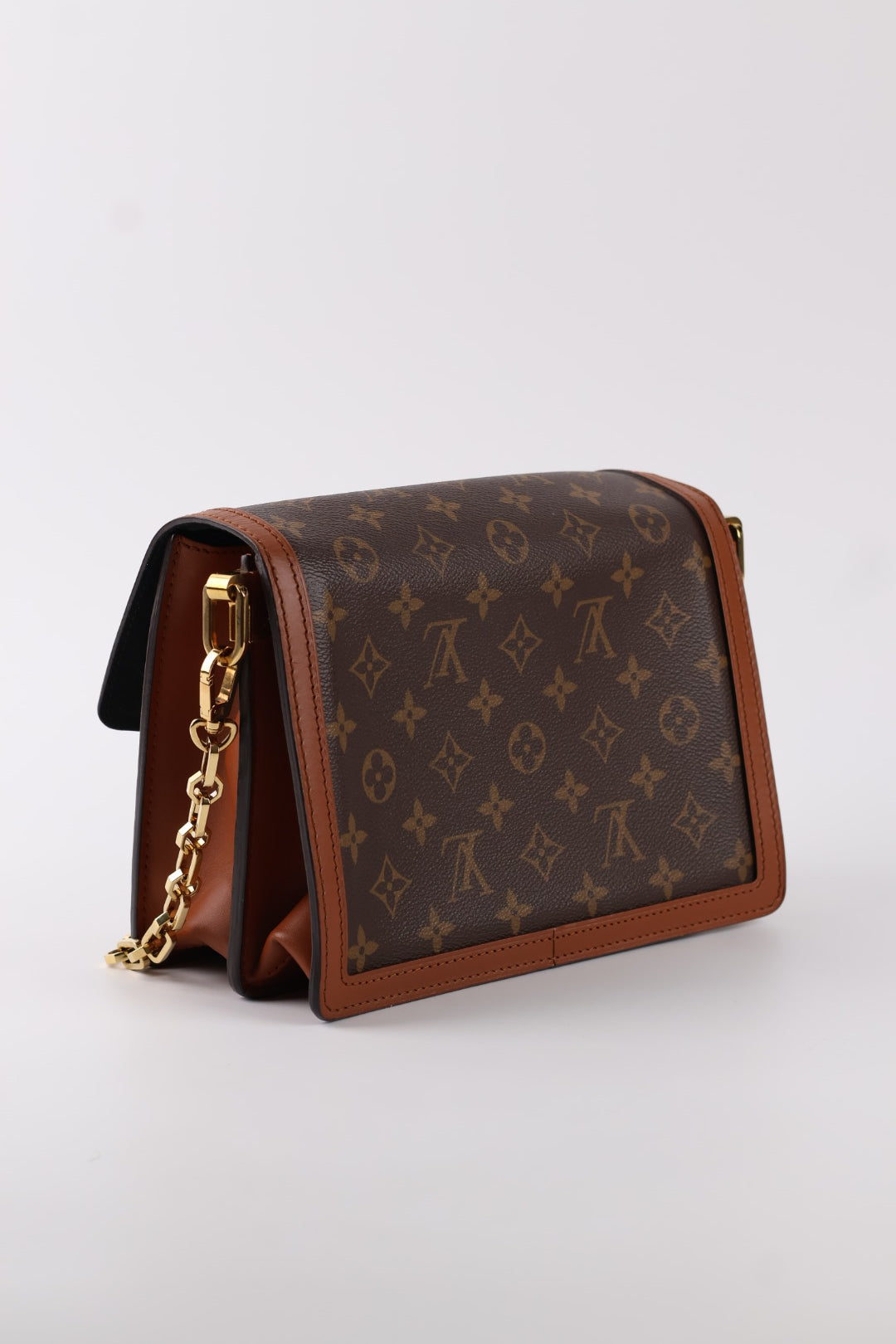 Louis Vuitton Dauphine MM