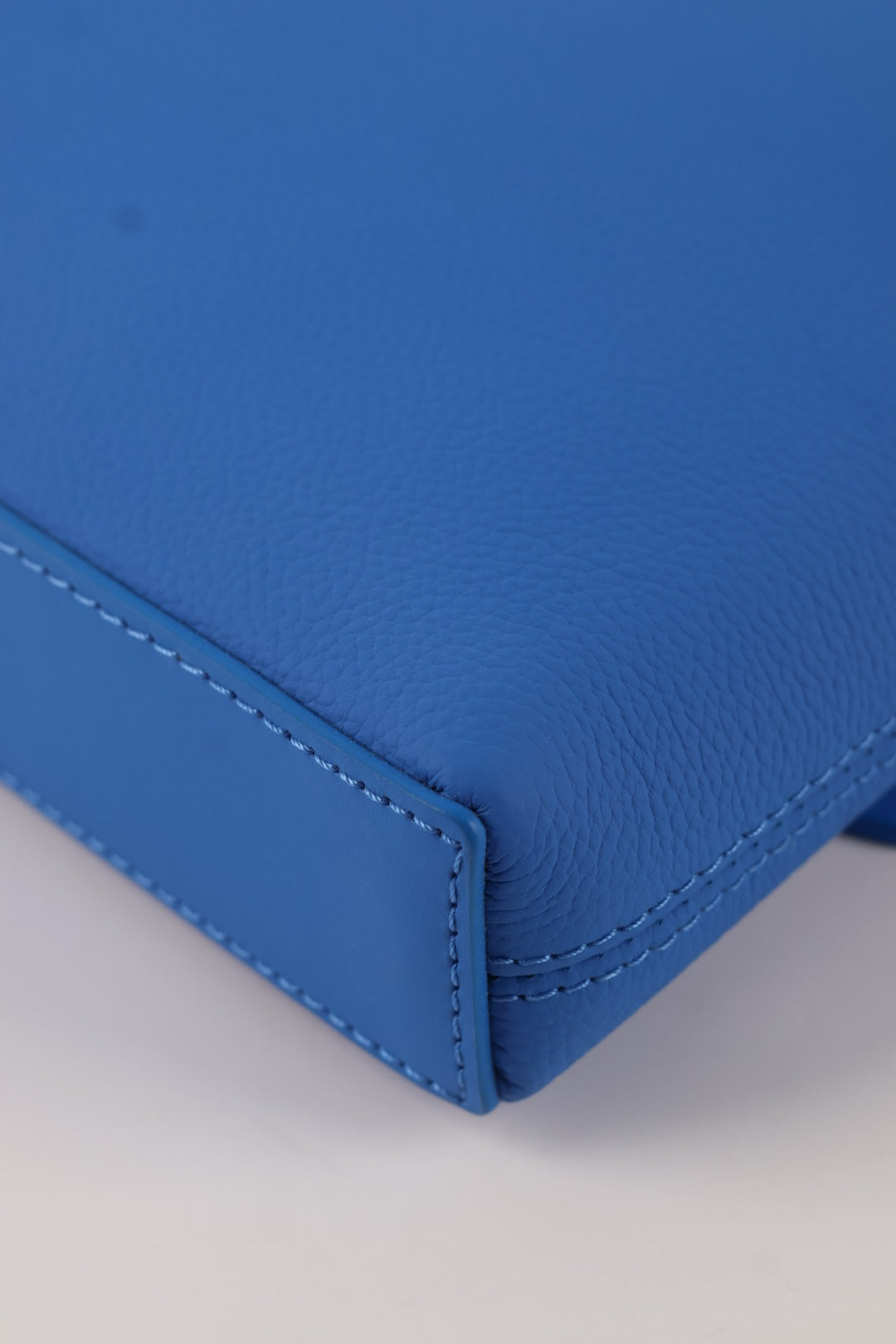 Louis Vuitton Pochette Takeoff