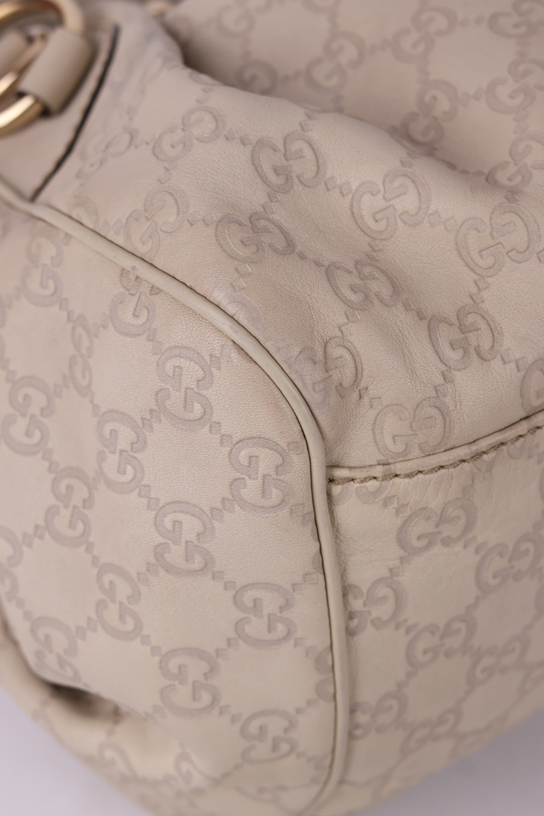 Gucci Boston Sukey GG Signature