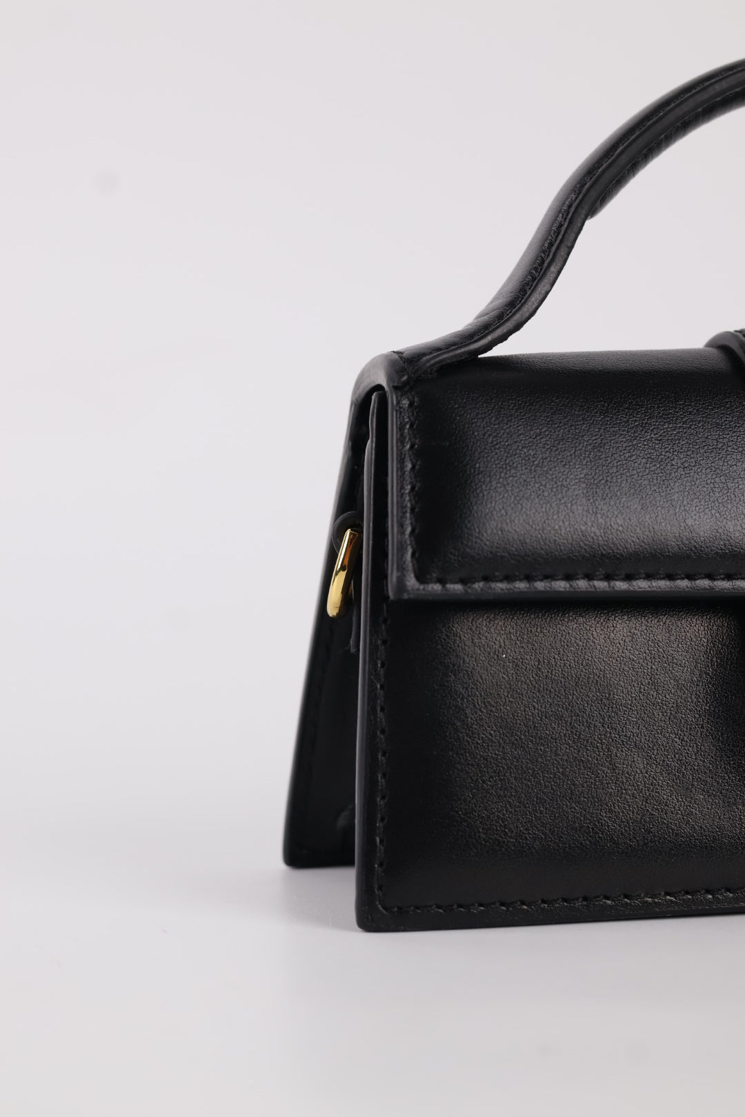 Jacquemus Le Bambino