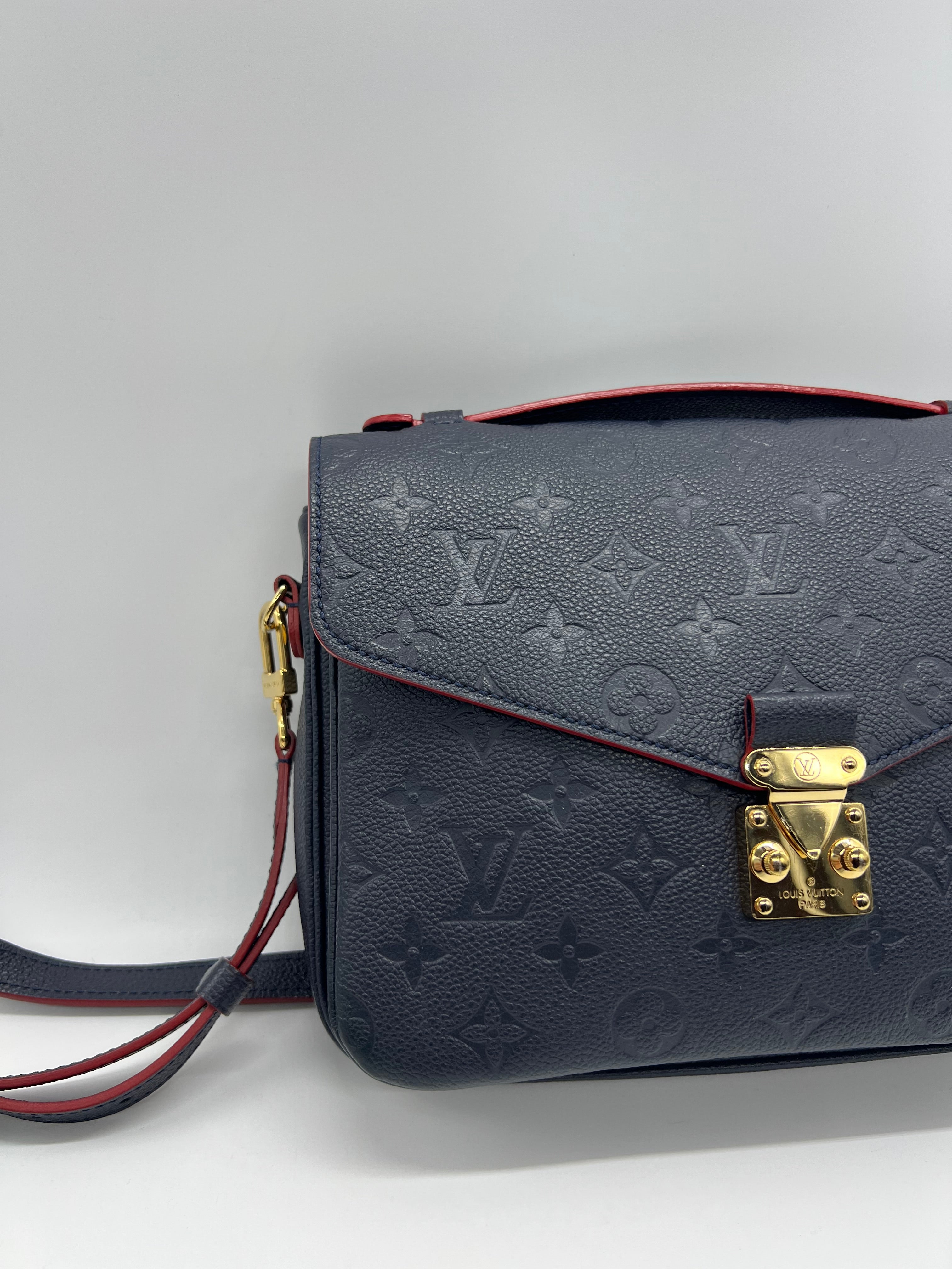 Louis Vuitton Métis Empreinte