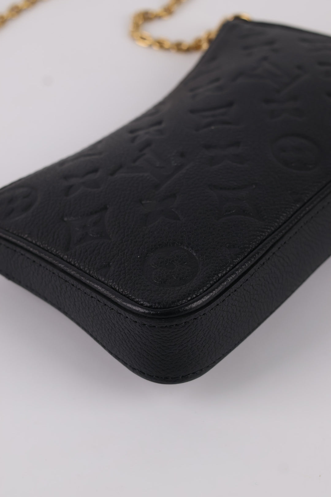 Louis Vuitton Easy Pochette Empreinte