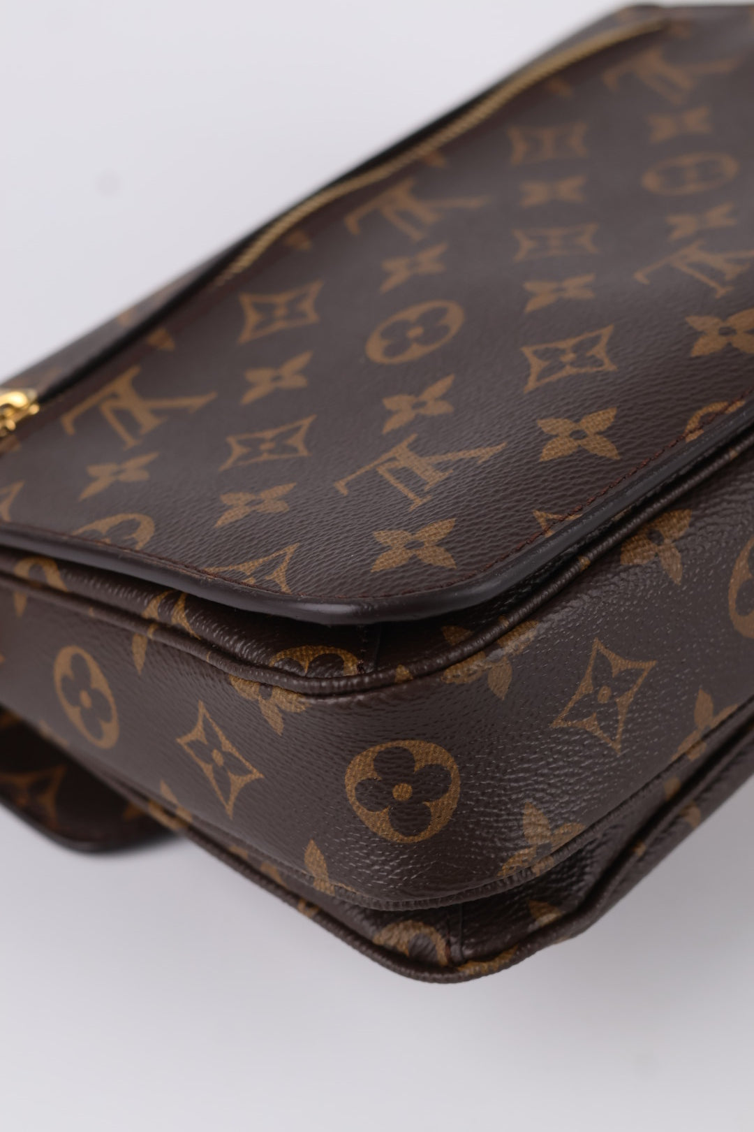 Louis Vuitton Métis Monogram