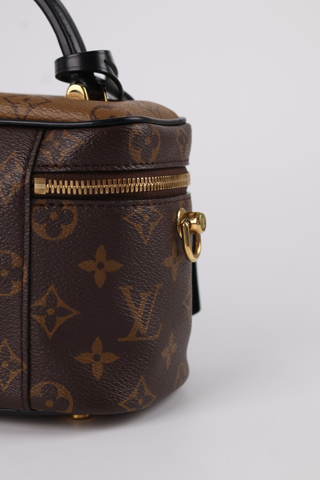 Louis Vuitton Vanity Monogram
