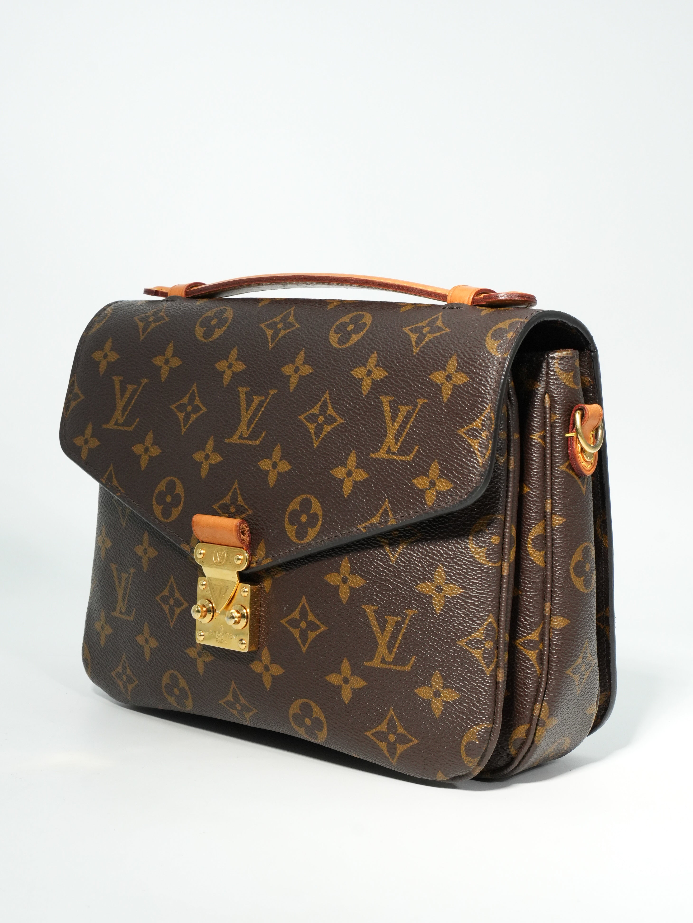 Louis Vuitton Métis Monogram