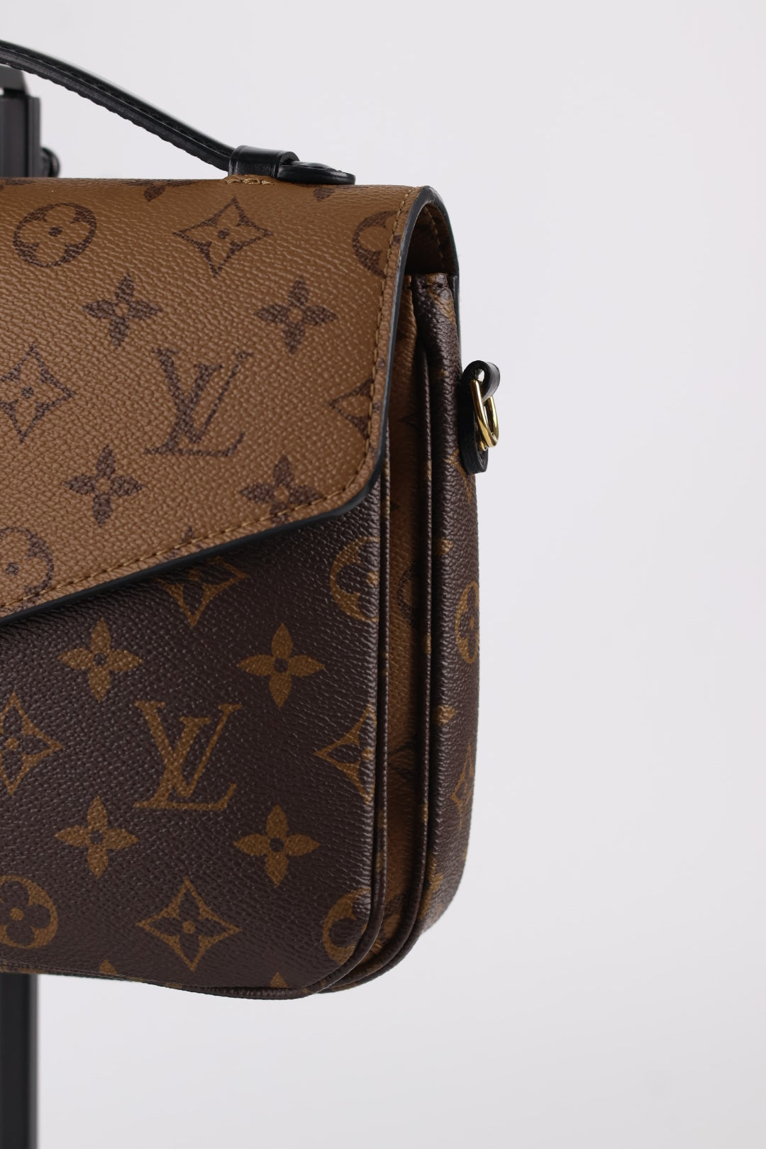 Louis Vuitton Métis Reverse