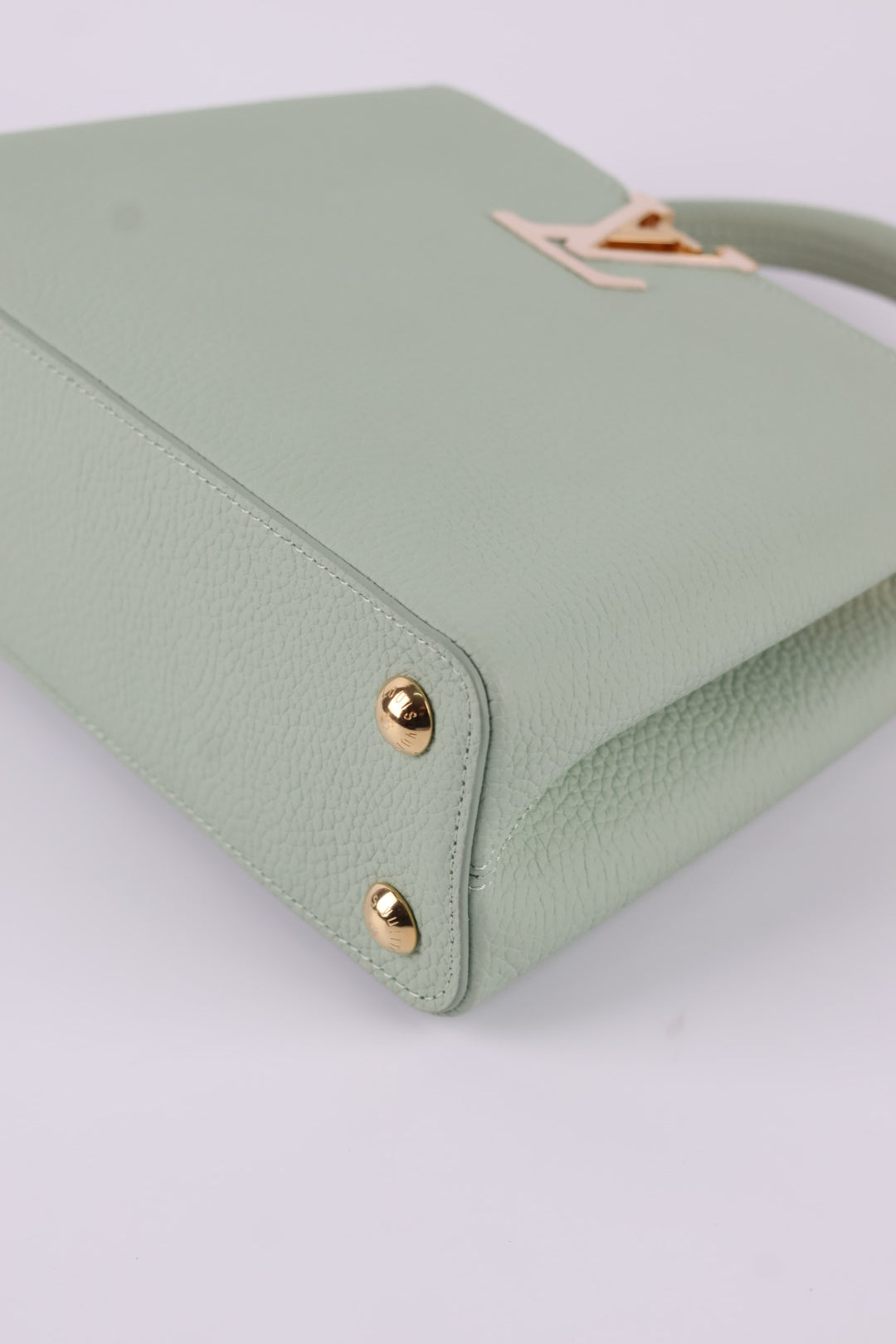 Louis Vuitton Capucines BB