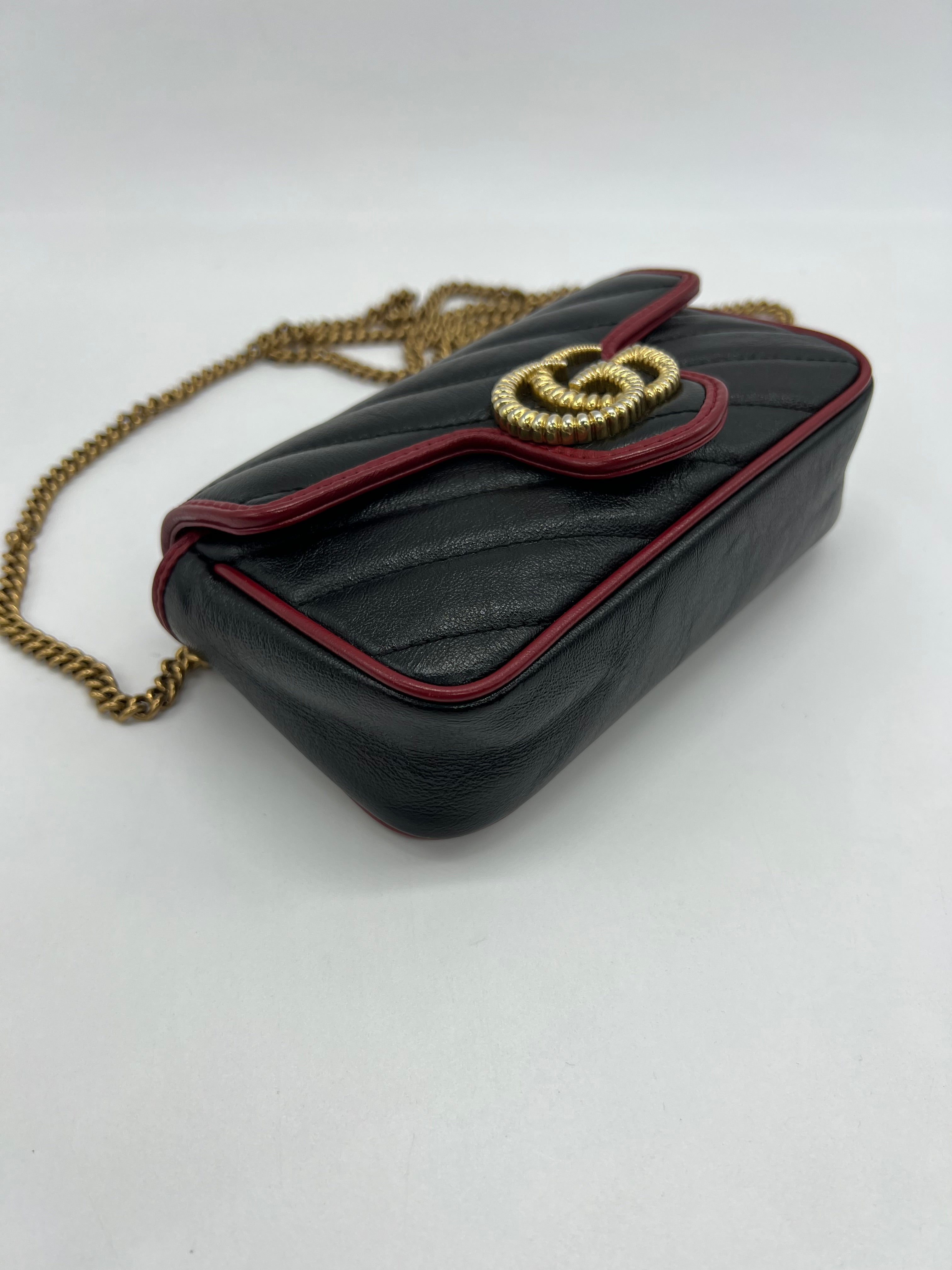 Gucci Super Mini Marmont