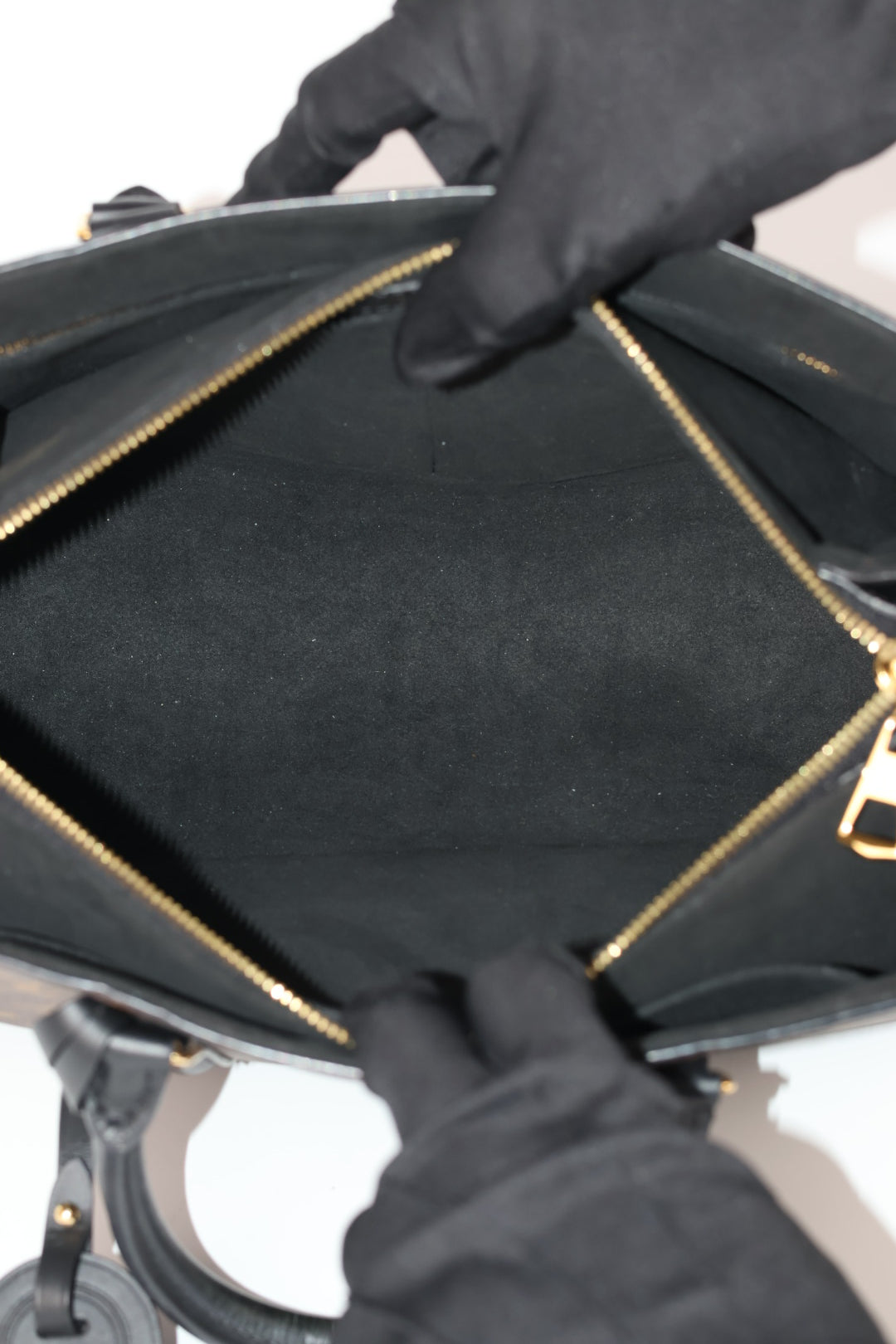 Louis Vuitton Soufflot MM Monogram
