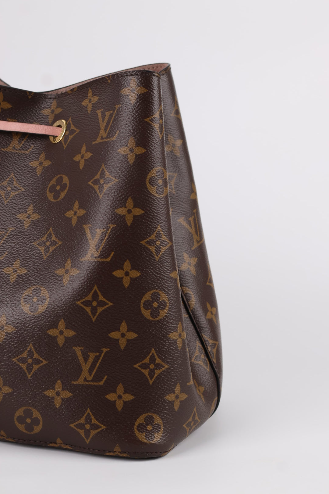 Louis Vuitton Neo Noé MM