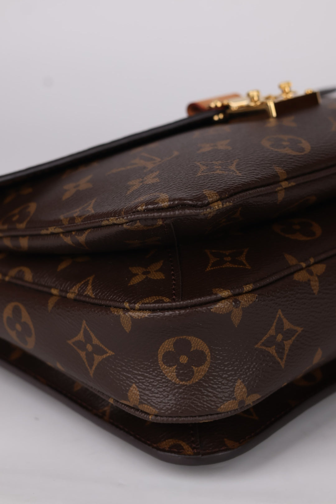 Louis Vuitton Métis Monogram