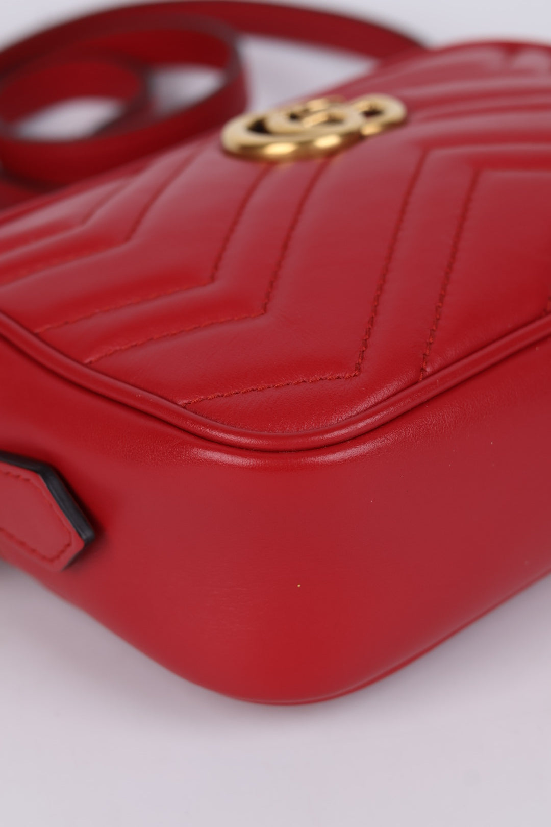 Gucci Mini Marmont Camera Bag
