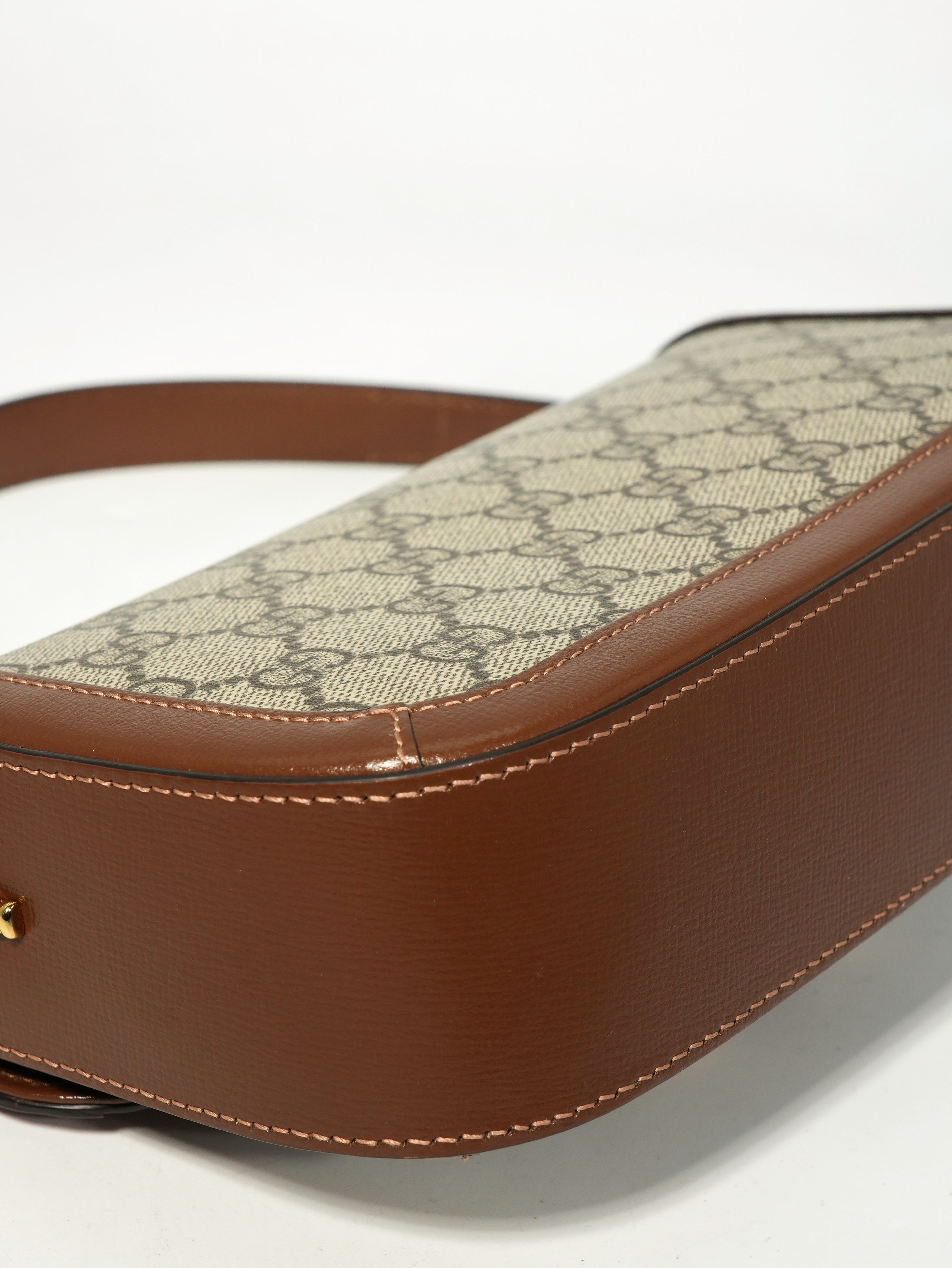 Gucci Horsebit East-West GG Supreme