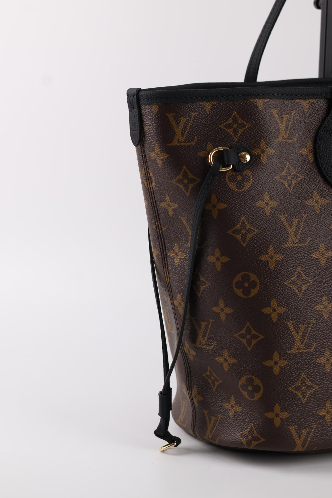 Louis Vuitton Neverfull MM Inside Out