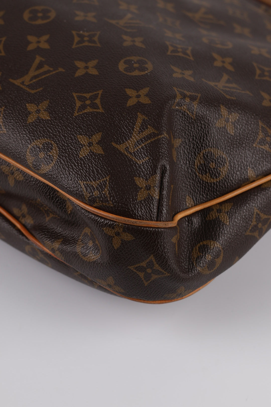 Louis Vuitton Odèon Monogram