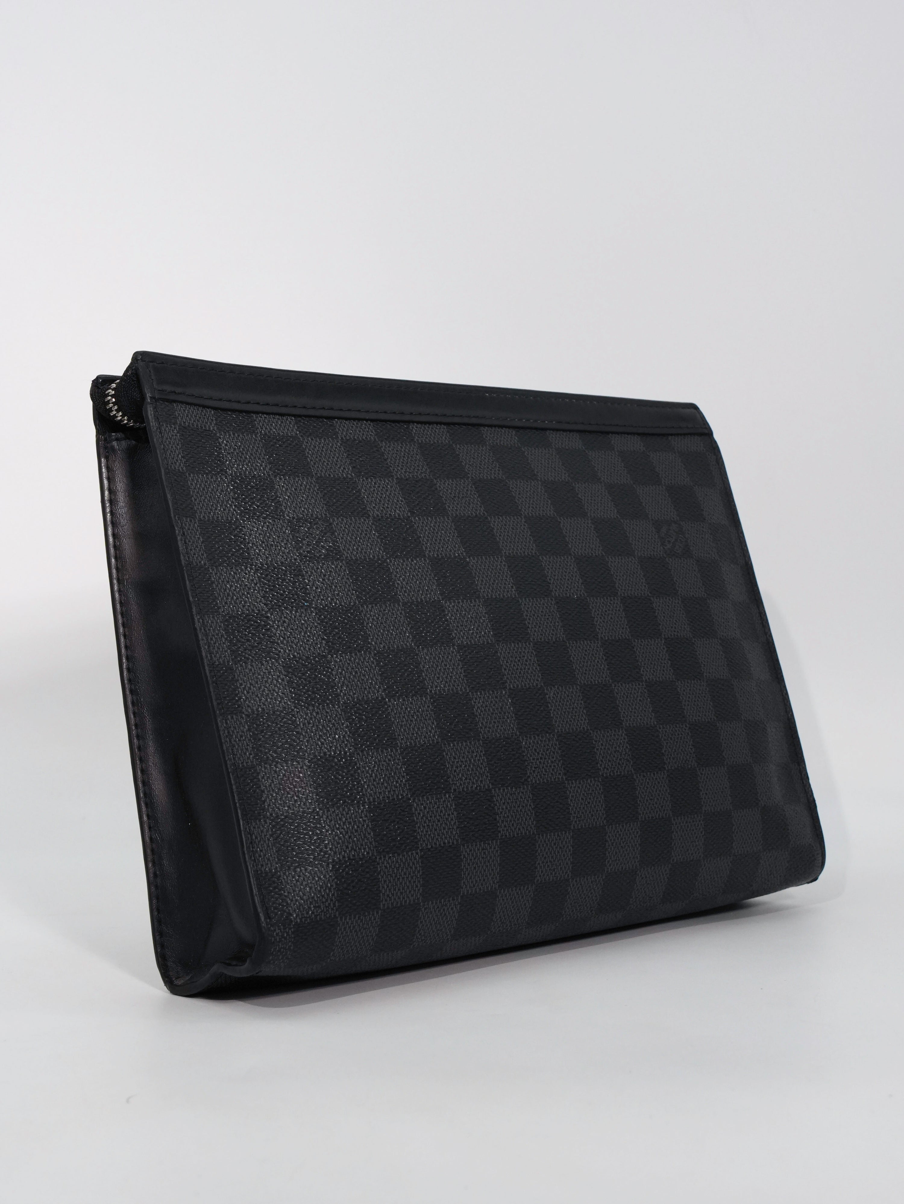Louis Vuitton Pochette Toilette Damier Graphite