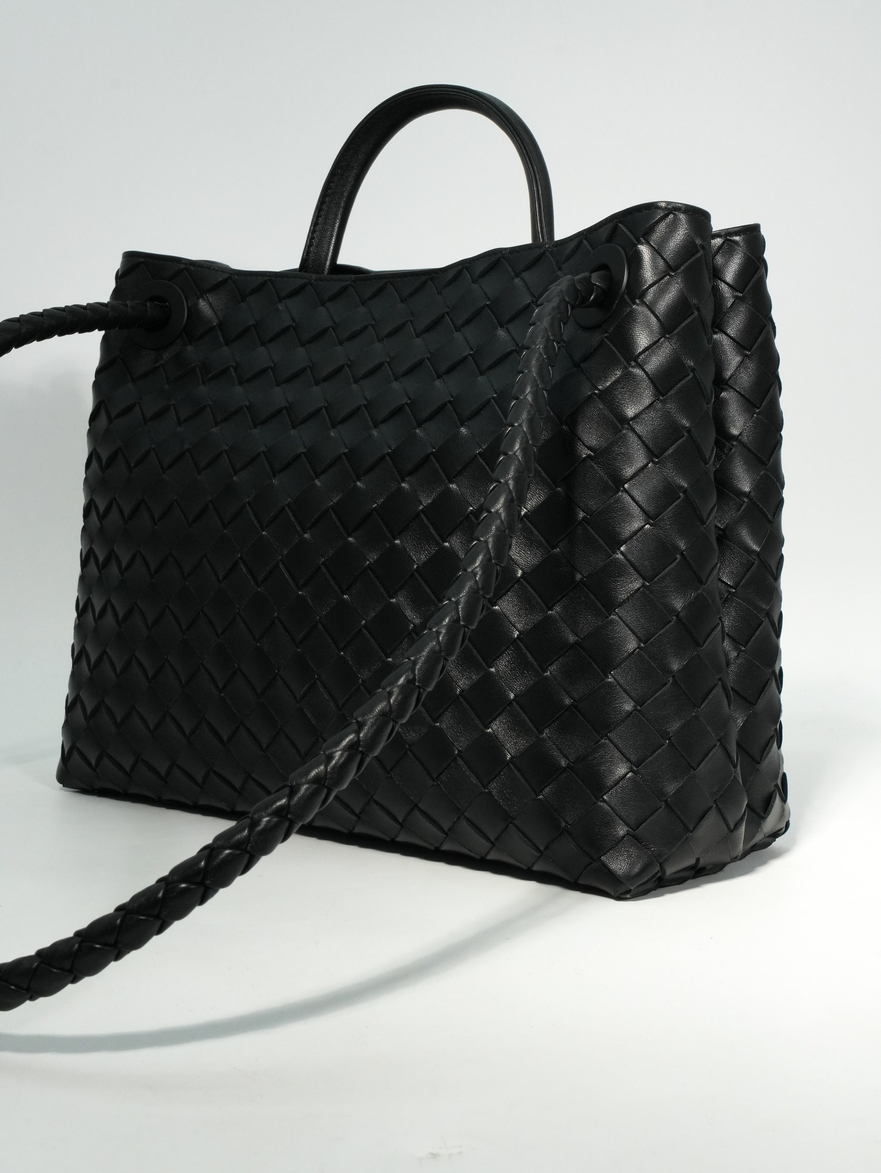 Bottega Veneta Andiamo Media