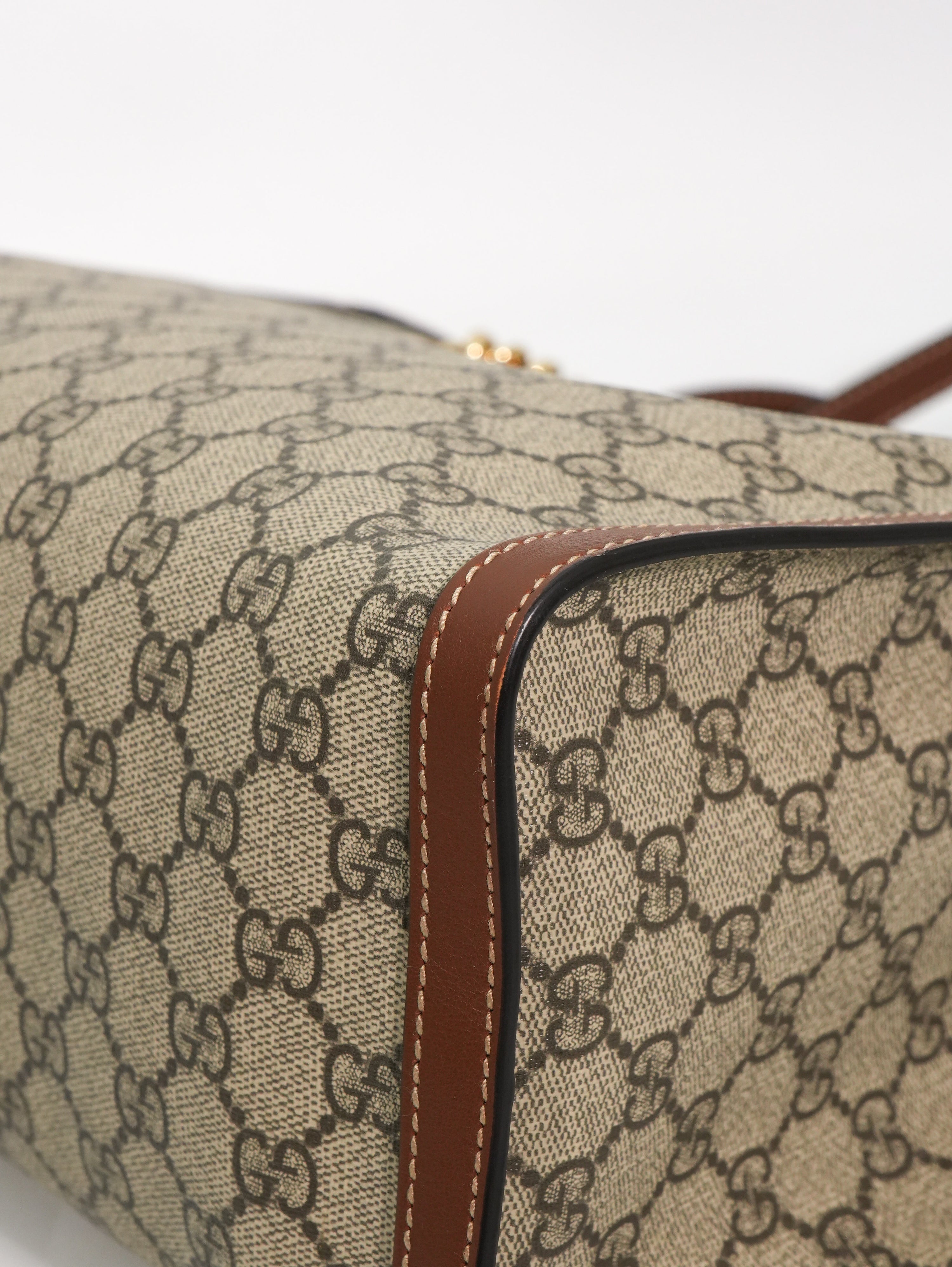 Gucci Padlock Grande GG Supreme