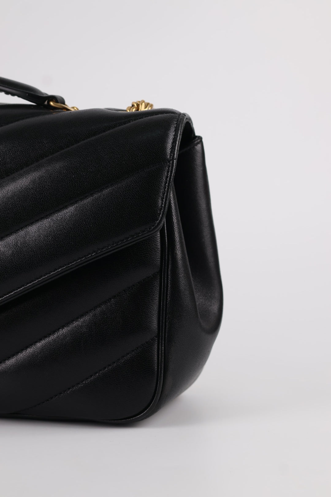 Saint Laurent Lou Lou Media