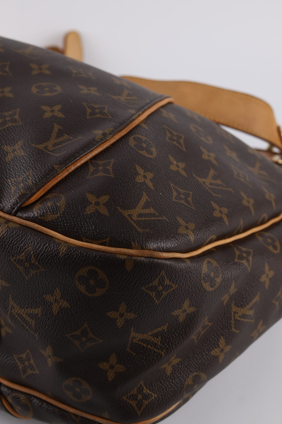 Louis Vuitton Galliera GM Monogram