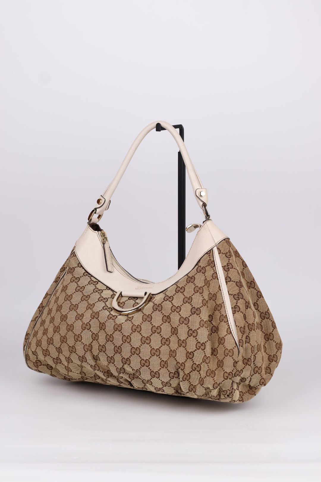Gucci Abbey D-Ring GG Supreme