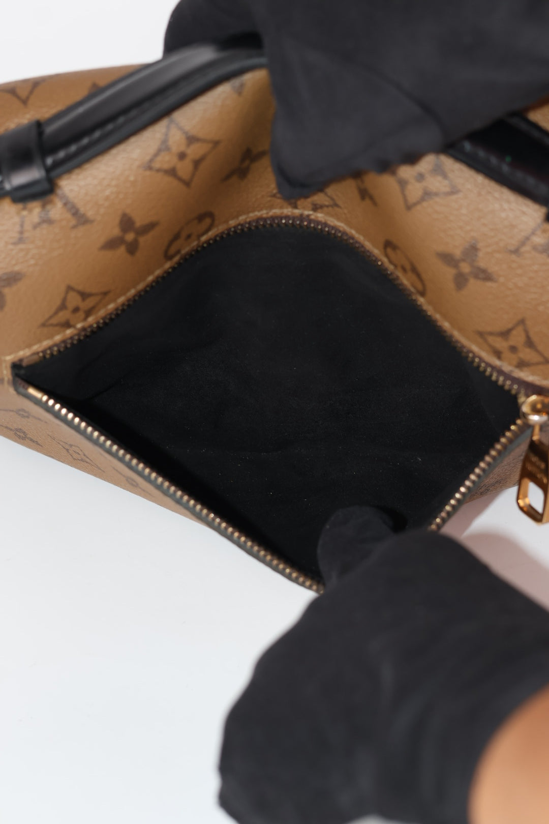 Louis Vuitton Métis Reverse