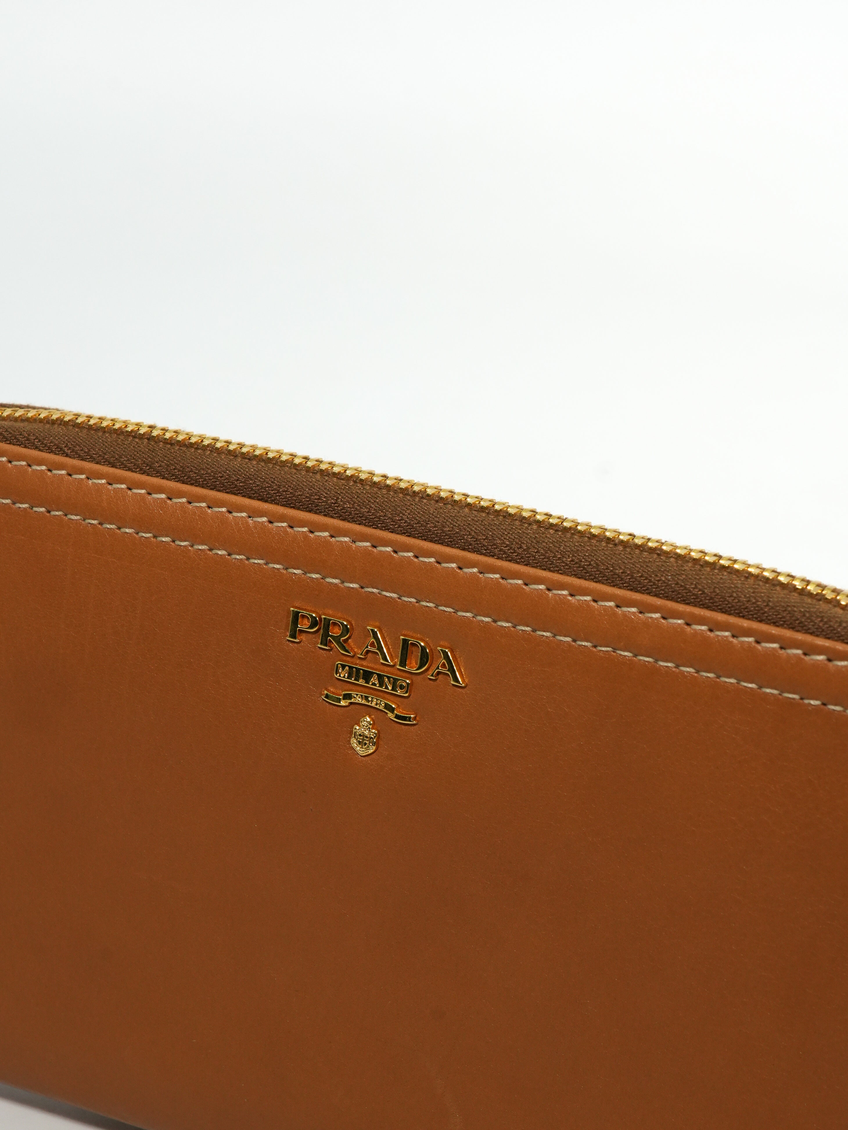 Prada Portafoglio Lungo Zippy