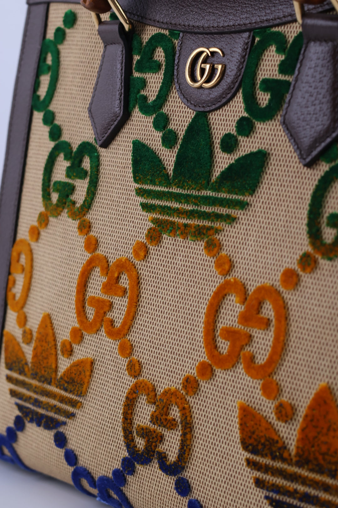 Gucci x Adidas Diana Media