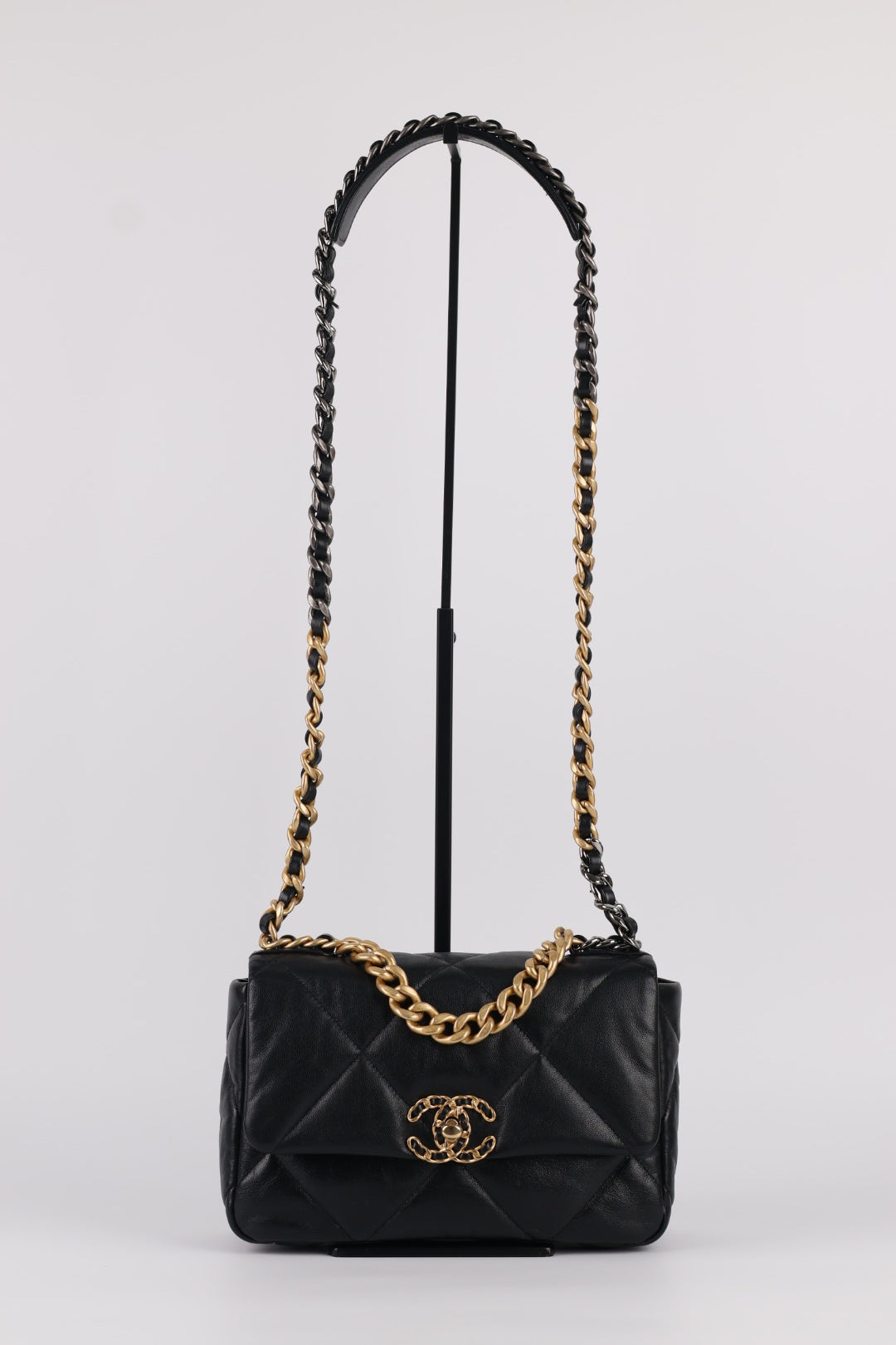 Chanel 19 in Pelle d’Agnello