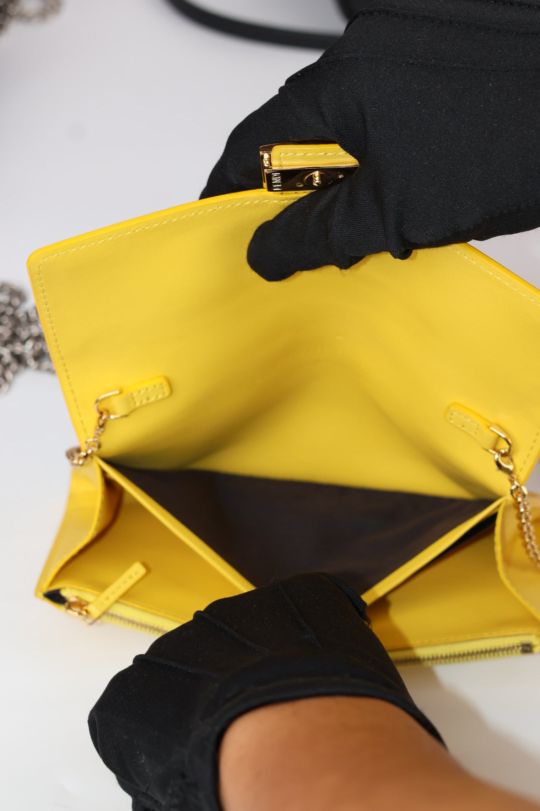 Fendi Woc Baguette Continental
