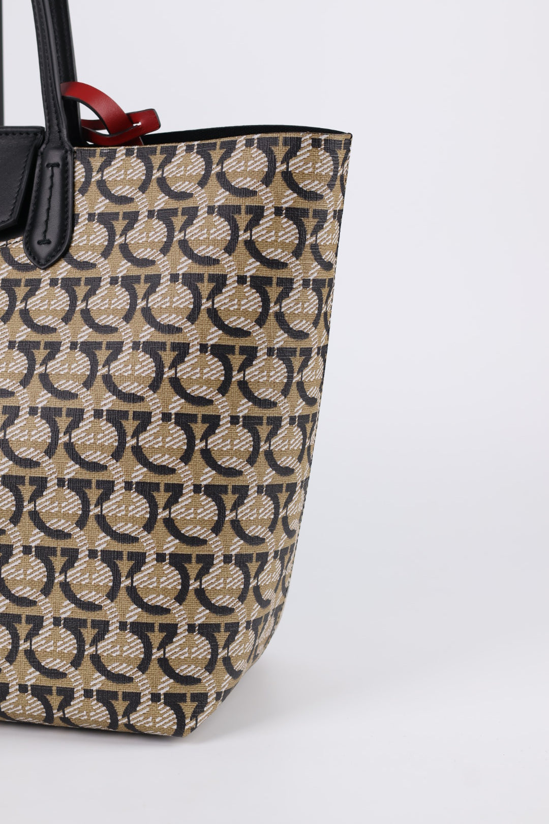 Ferragamo Tote Gancini